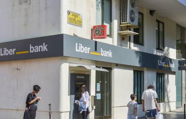 Liberbank cubre su ampliación de capital con una demanda 7,9 veces superior