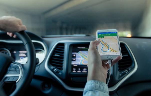Nadie quiere que los coches autónomos dependan también de Google Maps / Pixabay