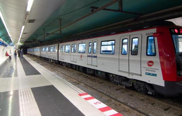 El Metro de Barcelona reduce frecuencias un 3% de media