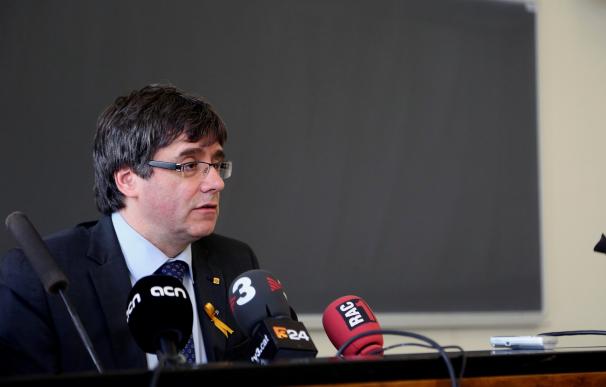La fiscalía de Bruselas recibe la euroorden para arrestar a Puigdemont