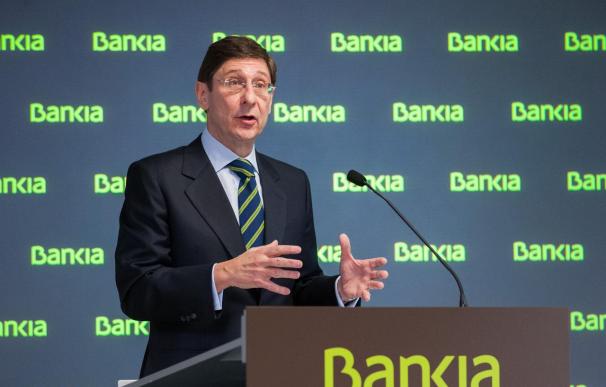 Goirigolzarri confía en que Bankia pueda pagar dividendo en 2015 para seguir devolviendo ayudas