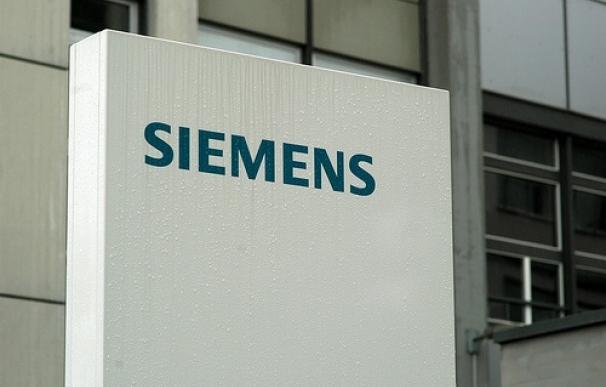 Siemens España presenta un ERE para un máximo de 135 trabajadores