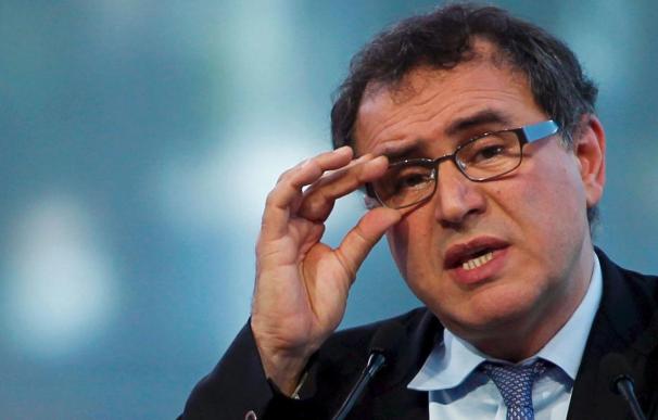 El economista Roubini dice que las economías avanzadas van hacia una nueva recesión