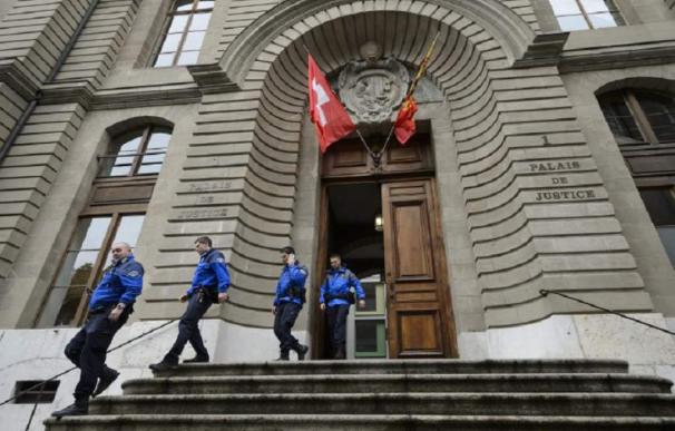 Suiza refuta a Interior: lo reclamó hace un año y no en pleno 'caso procés'