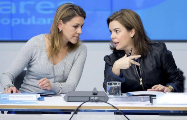 Cospedal y Soraya aspiran a liderar el PP. / EFE
