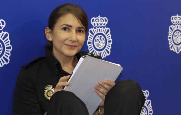 La inspectora Carolina González