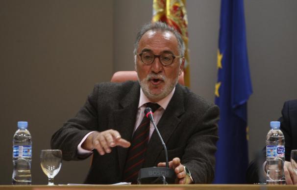 Pere Navarro asegura que el nuevo teléfono de la DGT no supondrá ingresos adicionales al Estado