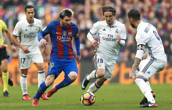 Imagen del clásico entre el FC Barcelona y el Real Madrid / EFE