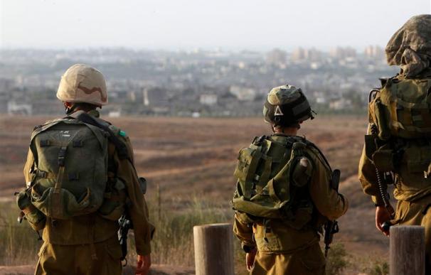 Israel desplaza reservistas tras los cohetes en ciudades