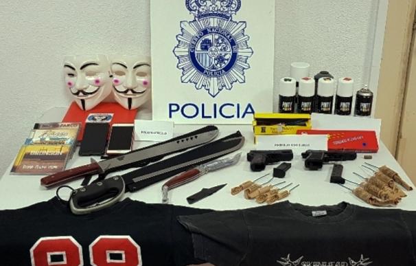 Policía Nacional De Toledo La Policía Nacional Detiene En Toledo A Cinco Persona