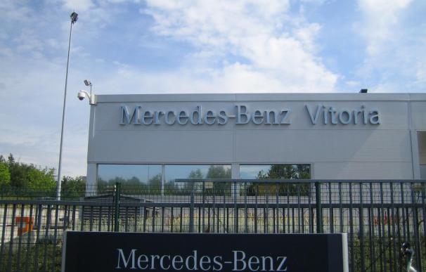 Mercedes empieza a aplicar este lunes en su planta de Vitoria un nuevo ERE hasta el 30 de diciembre