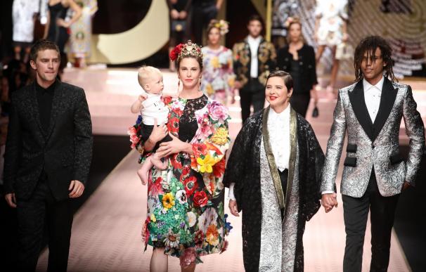 El desfile más feminista de la firma D&G: modelos de talla grande, veteranas...