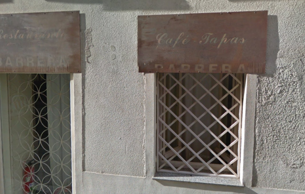 Fachada del restaurante en la calle Alonso Cano de Madrid.