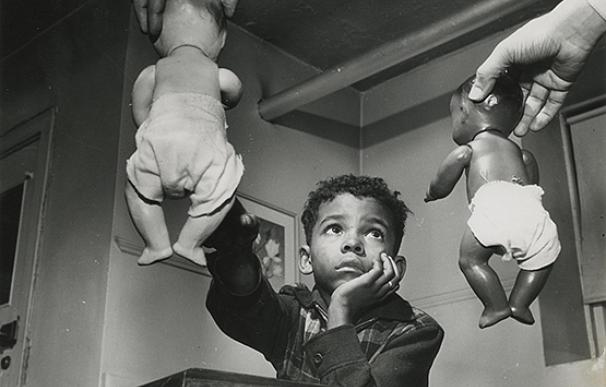 Gordon Parks, American, 1912–2006, Untitled, Harlem, New York, 1947