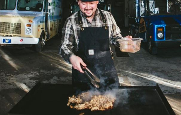 David Choi empezó con un Food Truck, ahora es millonario vendiendo tacos.