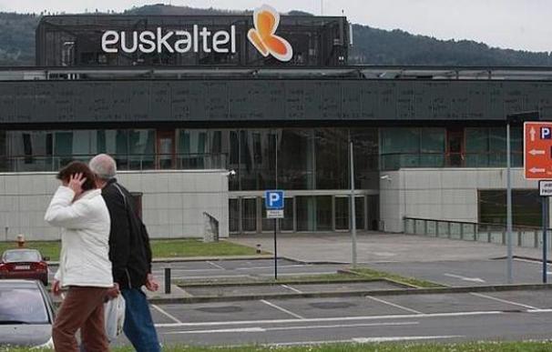 Euskaltel tiene 1.570 millones de euros de deuda neta.