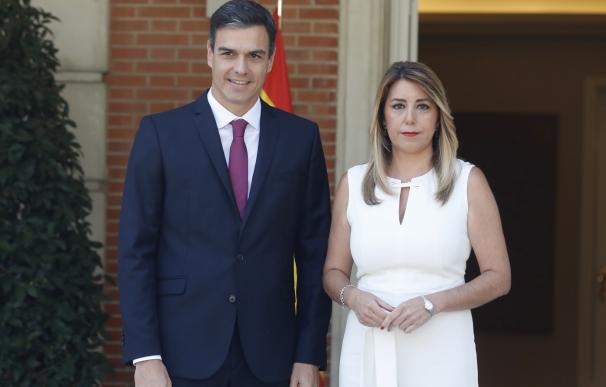 Pedro Sánchez recibe a la presidenta de la Junta de Andalucía, Susana Díaz