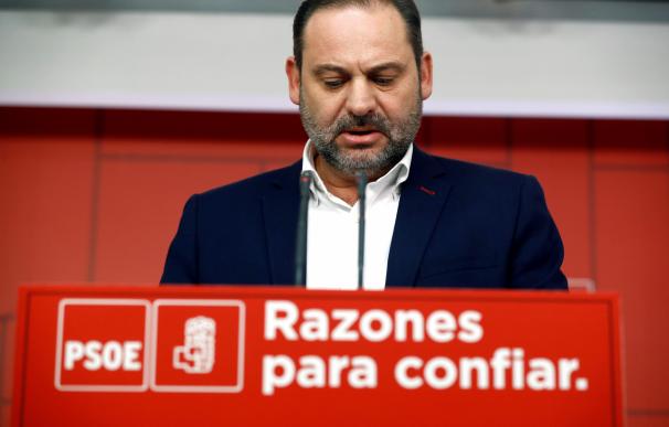 Ábalos no ha descartado la dimisión de Díaz.