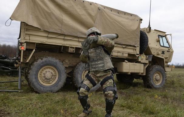 Un soldado de EEUU probando el exoesqueleto Onyx (Foto: Lockheed Martin)