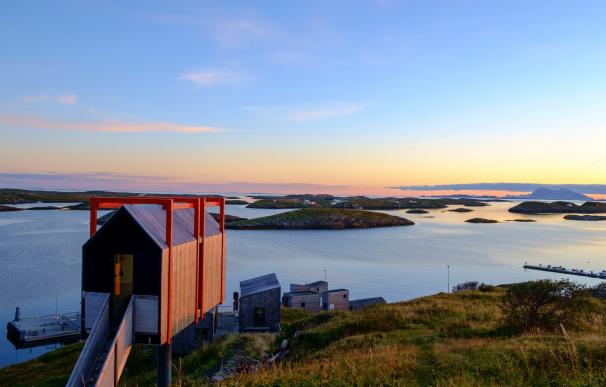 Fotografía de la isla de Fordypningsrommet en Noruega.