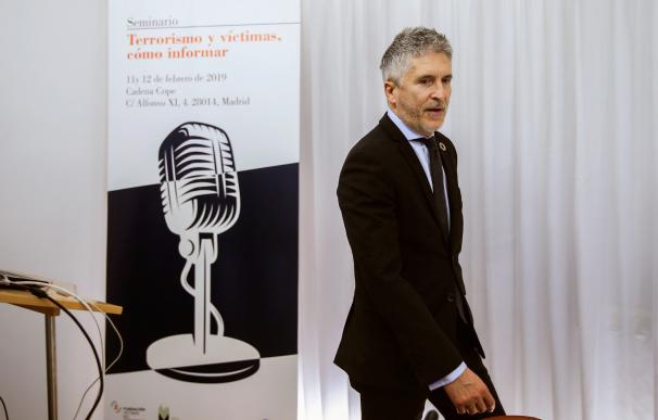 Fernando Grande-Marlaska inaugura el seminario "Terrorismo y víctima, cómo informar"