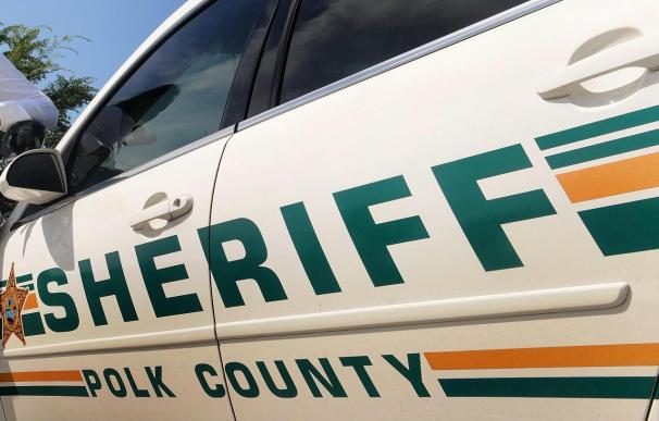 La Policía busca al padre de 5 niños hallados muertos en Florida