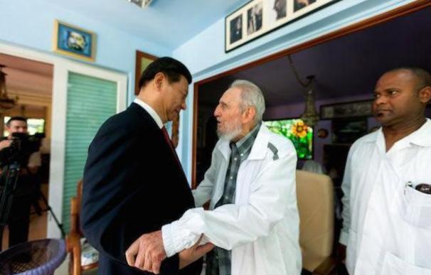 Fidel Castro y el presidente chino, Xi Jinping, en la Habana (2014)