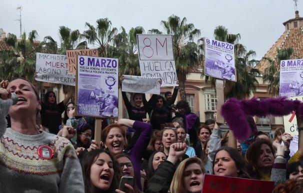 Las mujeres se manifiestan en el centro de Málaga por el 8M