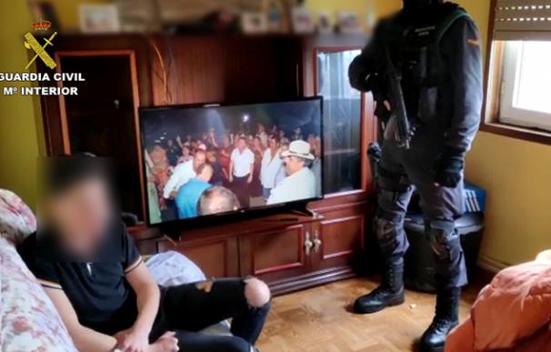 La Guardia Civil rescata a una joven de 15 años secuestrada por su novio