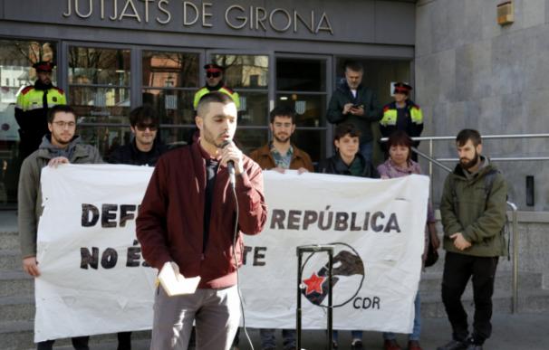 Jordi Alemany durante una movilización por el aniversario del 1-O en Girona (Foto: CATALUNYADIARI.CAT)