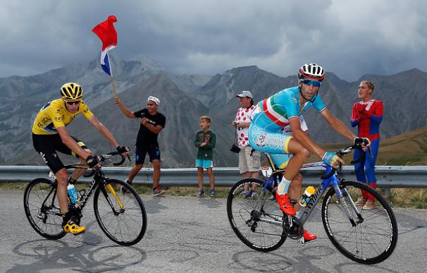 Froome y Nibali durante una etapa de montaña del Tour