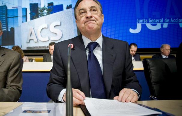 El presidente de ACS, Florentino Pérez, en la junta de la compañía.