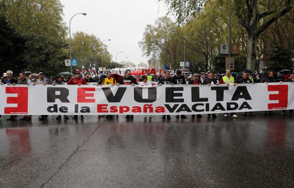 Fotografía manifestación 'España vaciada' / EFE