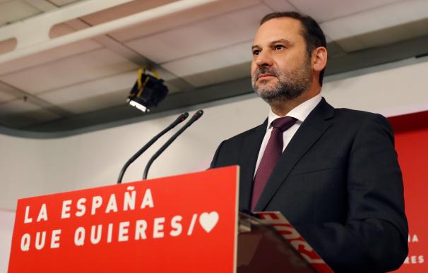 Ábalos mantiene su oferta a Ciudadanos pero prefiere un gobierno con Podemos