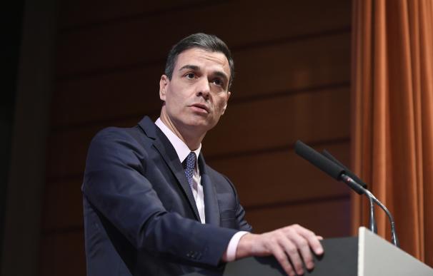 Sánchez descarta una tasa a la banca tras una entente con Santander, Caixa y BBVA