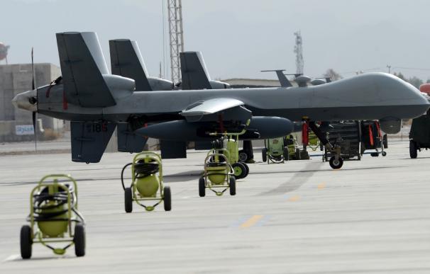 Varios MQ-9 Reaper en el aeródromo de Kandahar (Foto: Air Force/SSgt. Divine Cox)