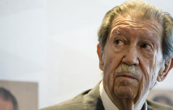 Fallece a los 91 años el poeta y articulista Manuel Alcántara
