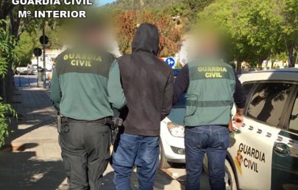 Traslado del acusado de agresión sexual en Calpe. / Foto: Guardia Civil