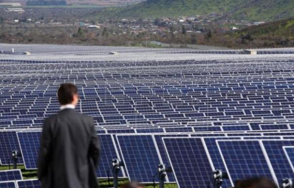 60.000 inversores fotovoltaicos esperan una solución.