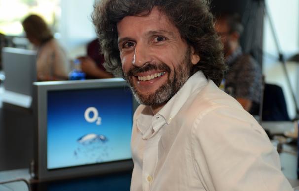 Pedro Serrahima (Telefónica) Con El Logo De O2