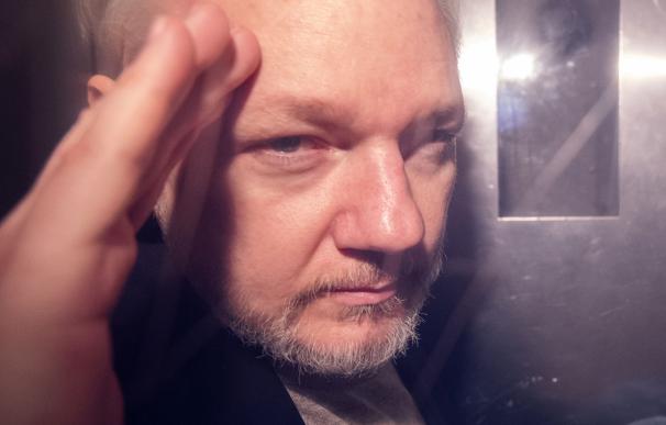 Julian Assange podría salvarse de la pena de muerte