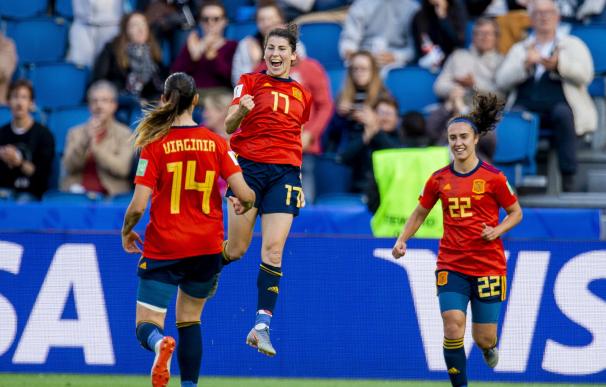 Lucia Garcia celebra el tercer tanto de la Selección española ante Sudáfrica. /EFE