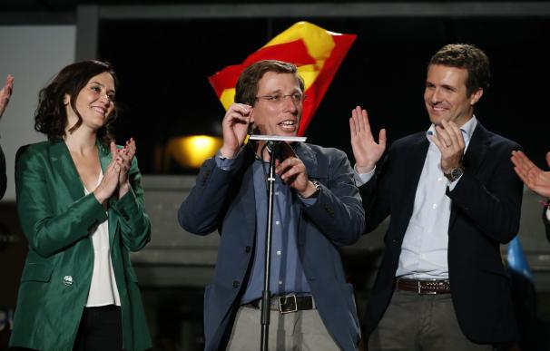 Almeida asegura que hablará con Villacís y Smith para formar gobierno en Madrid