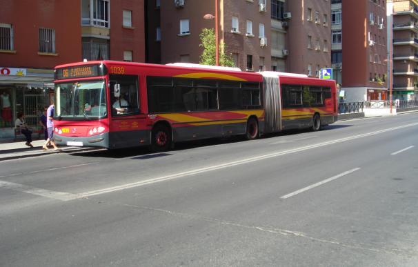 Fotografía de un Autobús de Tussam en Sevilla.