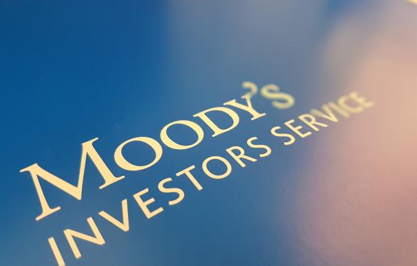 Moody's se mantiene estable y gana 333 millones en el primer trimestre