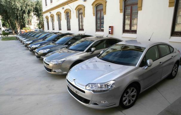 La Diputación entrega 10 coches oficiales a la concesionaria del 'renting' para ahorrar 138.000 euros