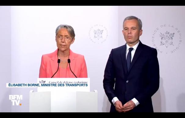 La ministra de Transporte, Elisabeth Borne, anuncia la ecotasa. / BFMTV