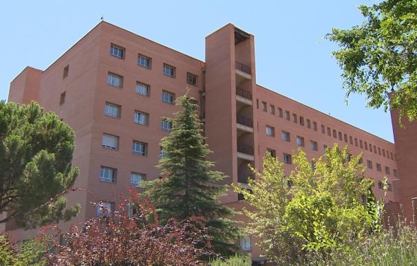 La auxiliar del hospital de Alcalá quiere que su "verdad" aflore y denunciará filtraciones
