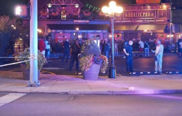 El tiroteo habría tenido lugar en las proximidades de un bar. /ABC News