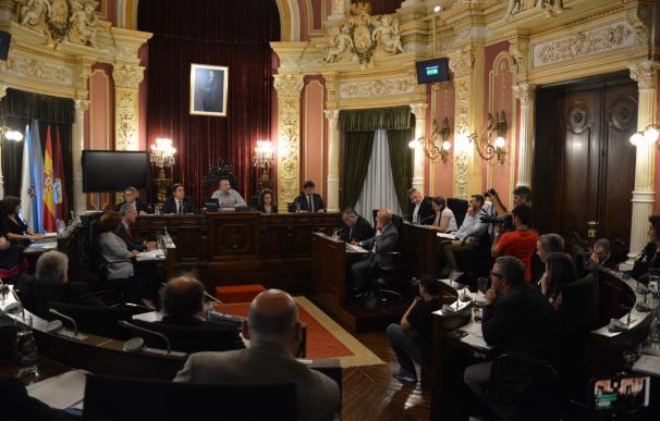 PLeno en el Ayuntamiento de Ourense.